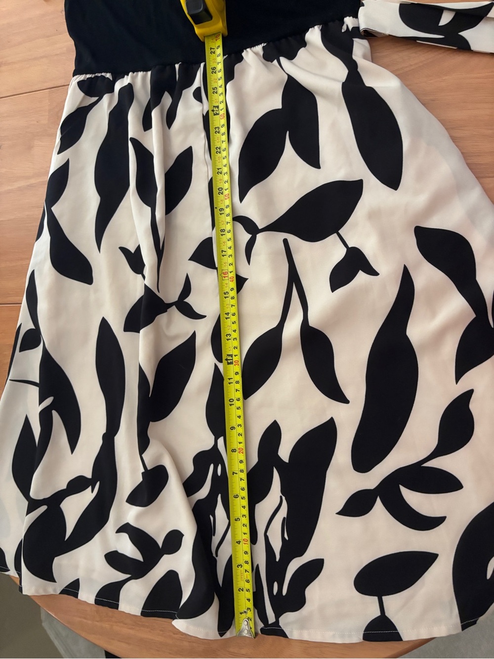 Professional Black & Cream Short-Sleeve A-Line Dress with Printed Skirt ~ Large - Picture 10 of 14